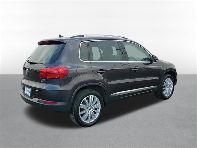 2016 Volkswagen Tiguan SE 6