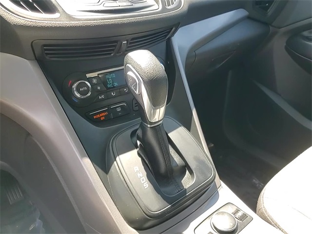 2016 Ford Escape SE 21