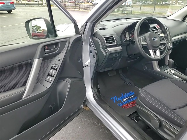 2018 Subaru Forester 2.5i 14