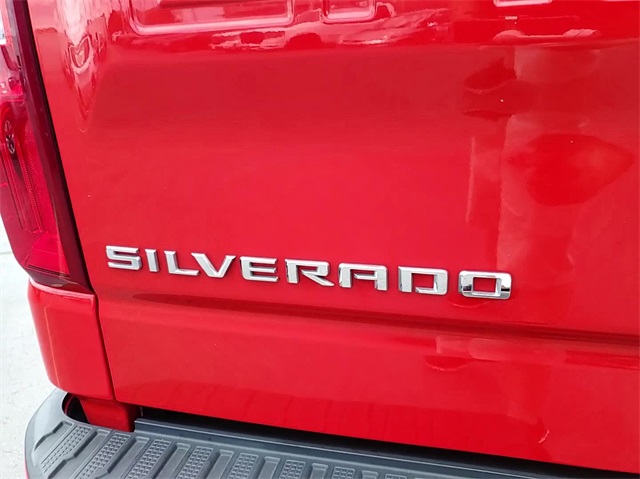 2019 Chevrolet Silverado 1500 RST 6