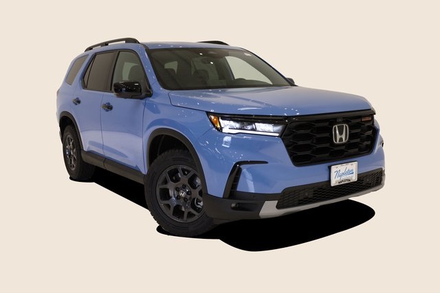 2025 Honda Pilot TrailSport 1