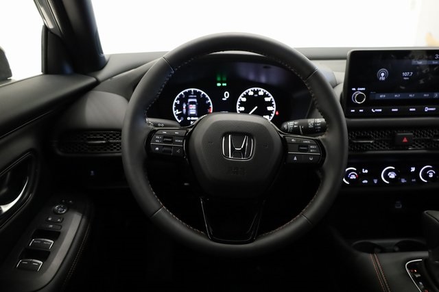 2025 Honda HR-V Sport 9