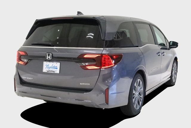 2025 Honda Odyssey Touring 5