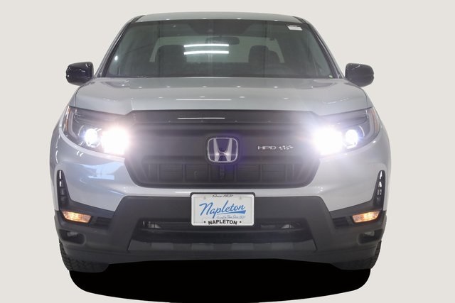 2025 Honda Ridgeline Sport 3