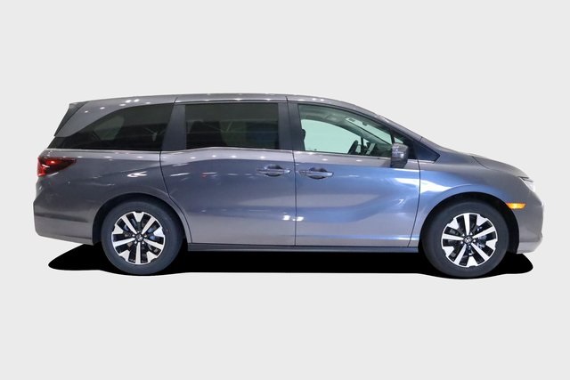 2025 Honda Odyssey EX-L 4