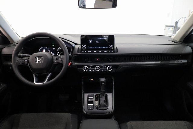 2025 Honda CR-V LX 8