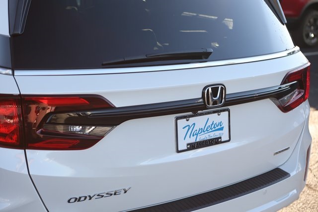 2025 Honda Odyssey Touring 7