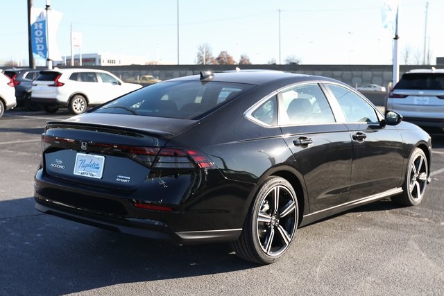 2025 Honda Accord Hybrid Sport 5