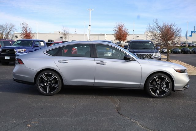 2025 Honda Accord Hybrid Sport 3