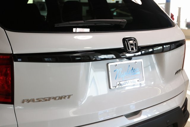 2025 Honda Passport EX-L 6