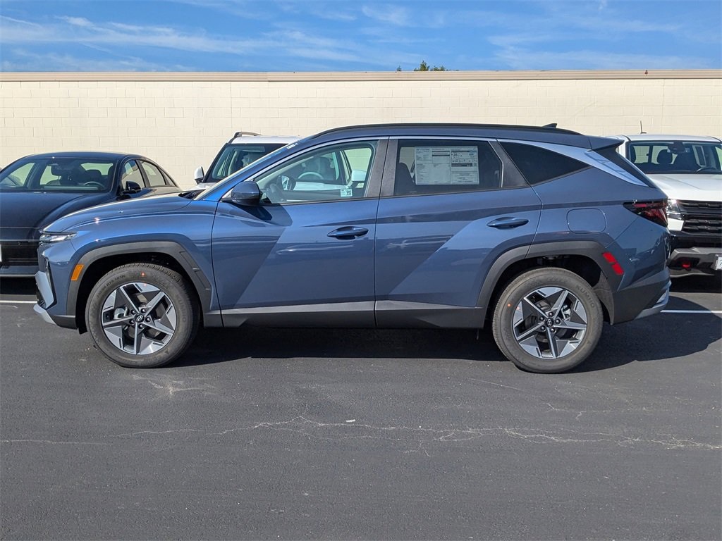 2025 Hyundai Tucson SEL 8