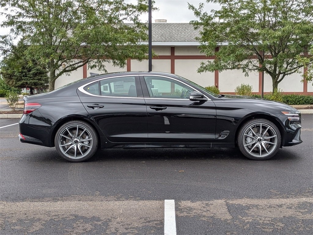 2025 Genesis G70 2.5T 4