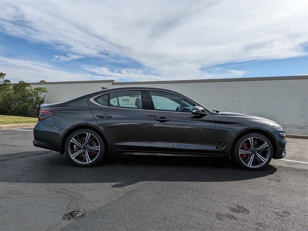 2025 Genesis G70 3.3T Sport Advanced 4