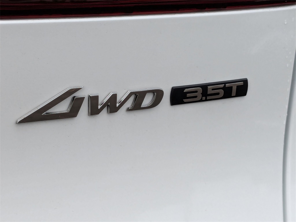 2025 Genesis GV70 3.5T Sport Advanced 29