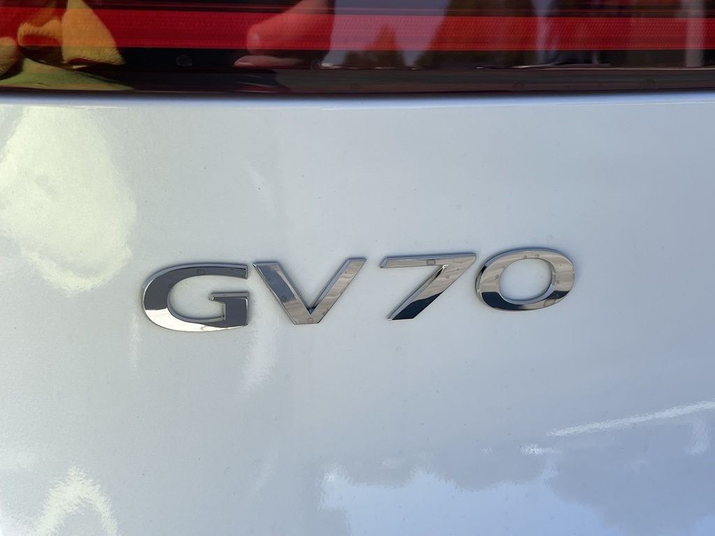 2025 Genesis GV70 3.5T Sport 7