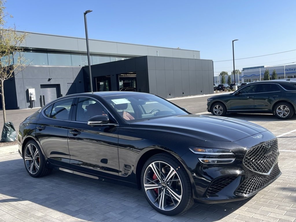 2025 Genesis G70 3.3T Sport Advanced 3