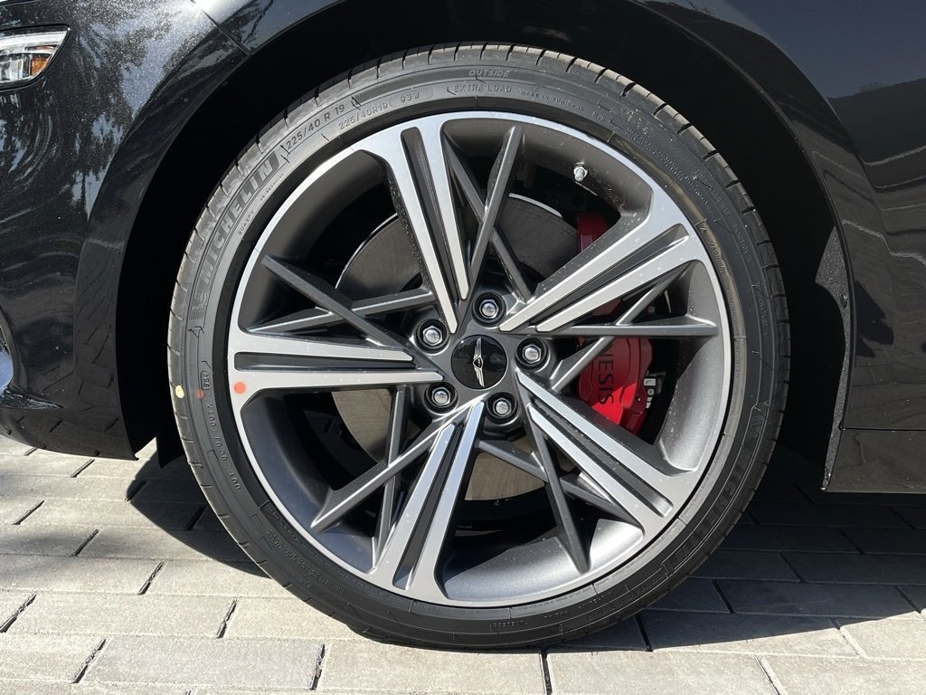 2025 Genesis G70 3.3T Sport Advanced 8