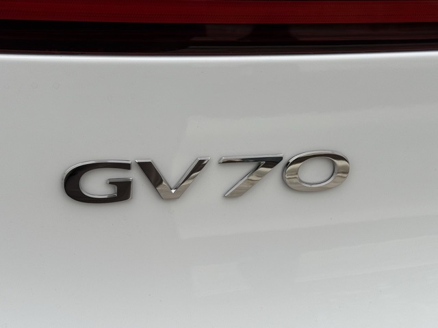 2025 Genesis GV70 2.5T 7