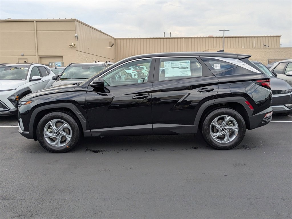 2024 Hyundai Tucson SE 8