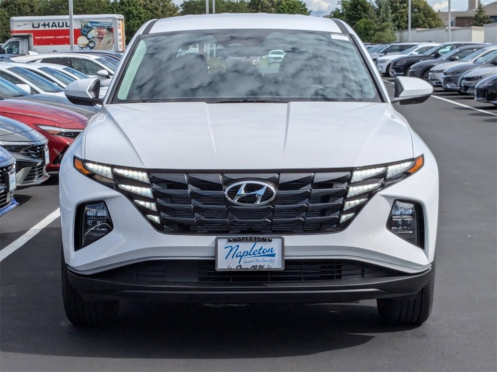 2024 Hyundai Tucson SE 2