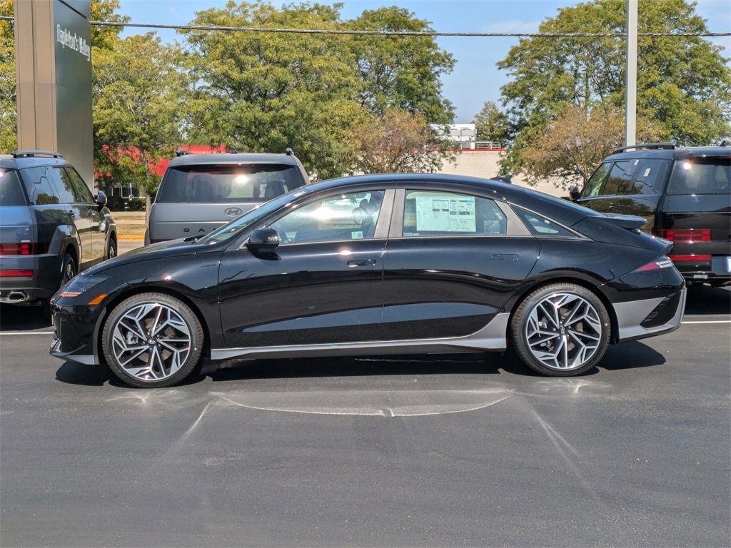 2024 Hyundai IONIQ 6 SEL 8