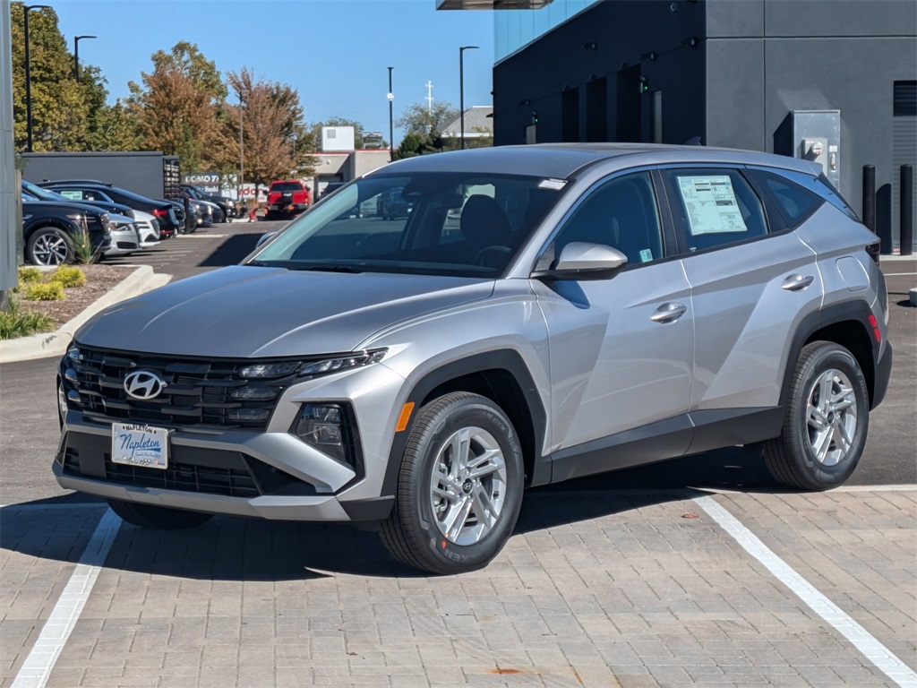 2025 Hyundai Tucson SE 3