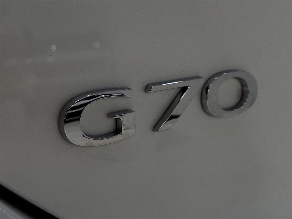2024 Genesis G70 2.5T 32
