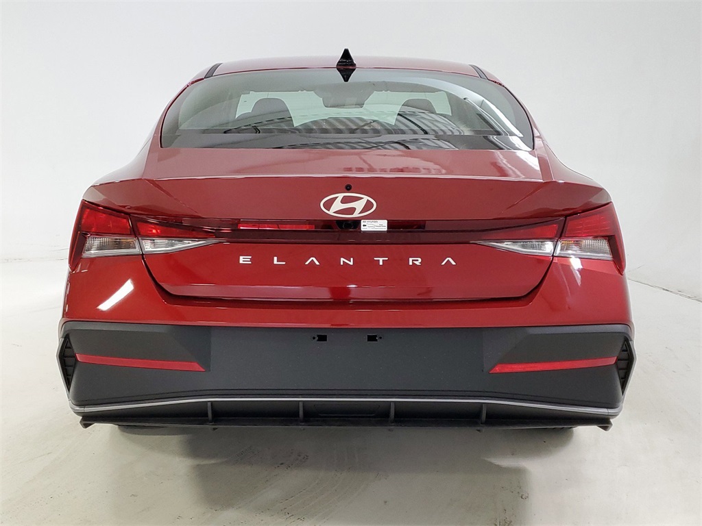 2024 Hyundai Elantra SEL 6