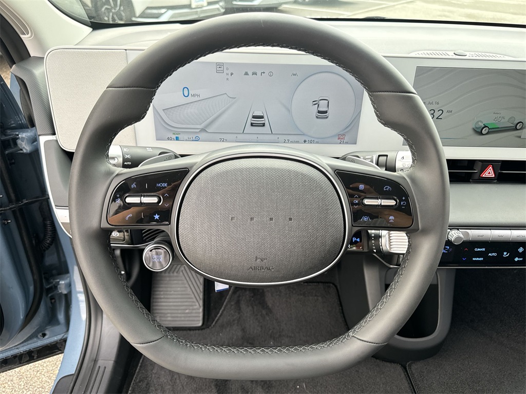 2024 Hyundai IONIQ 5 SE 18