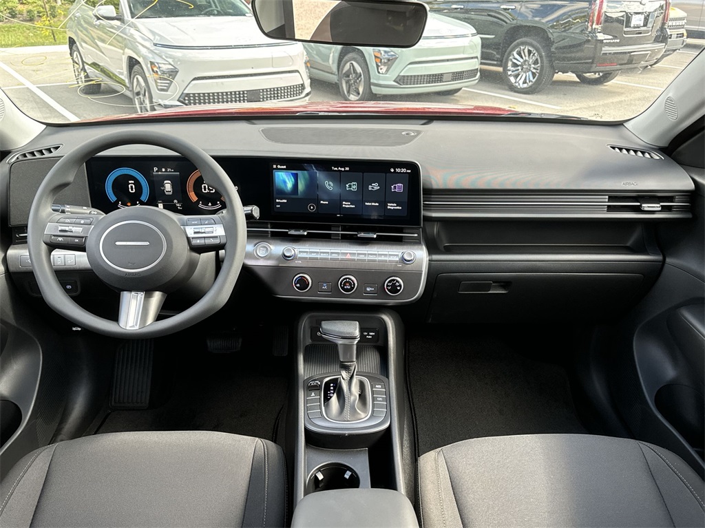 2025 Hyundai Kona SE 20