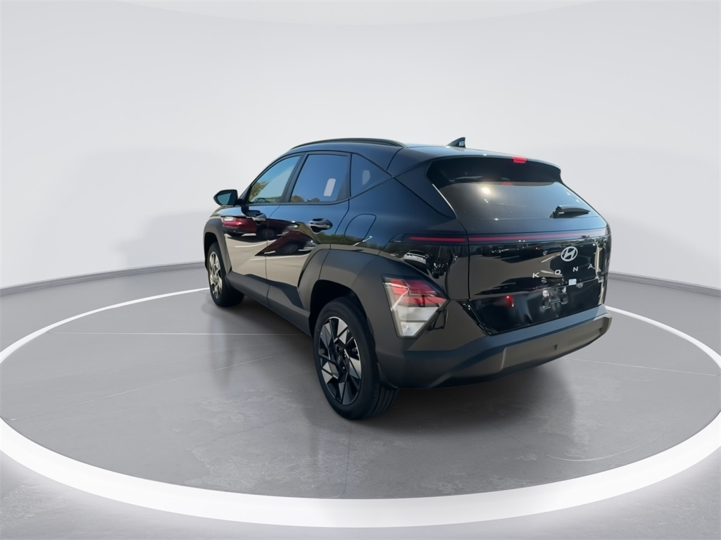 2025 Hyundai Kona SEL 8