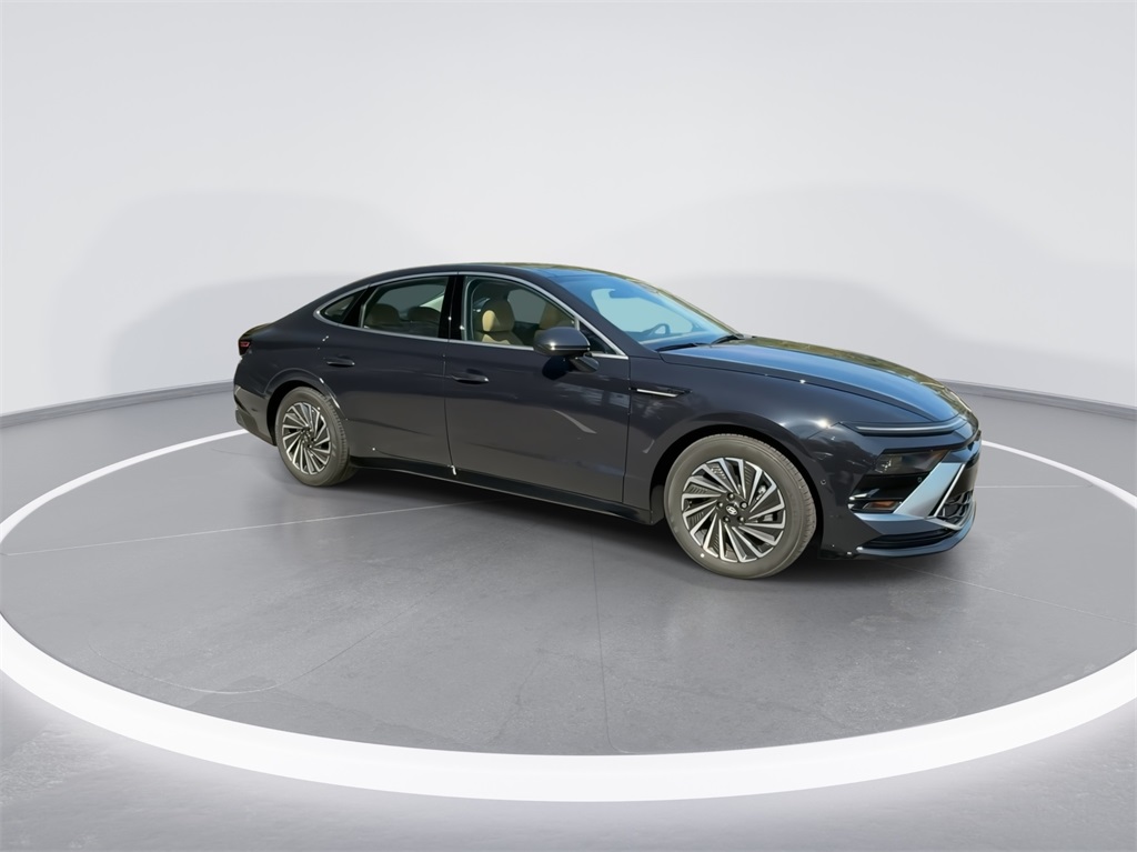 2024 Hyundai Sonata Hybrid Limited 13