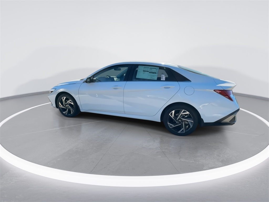 2025 Hyundai Elantra Hybrid Limited 7