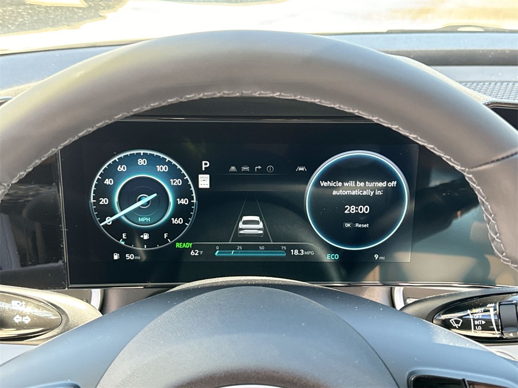 2025 Hyundai Elantra Hybrid Limited 24