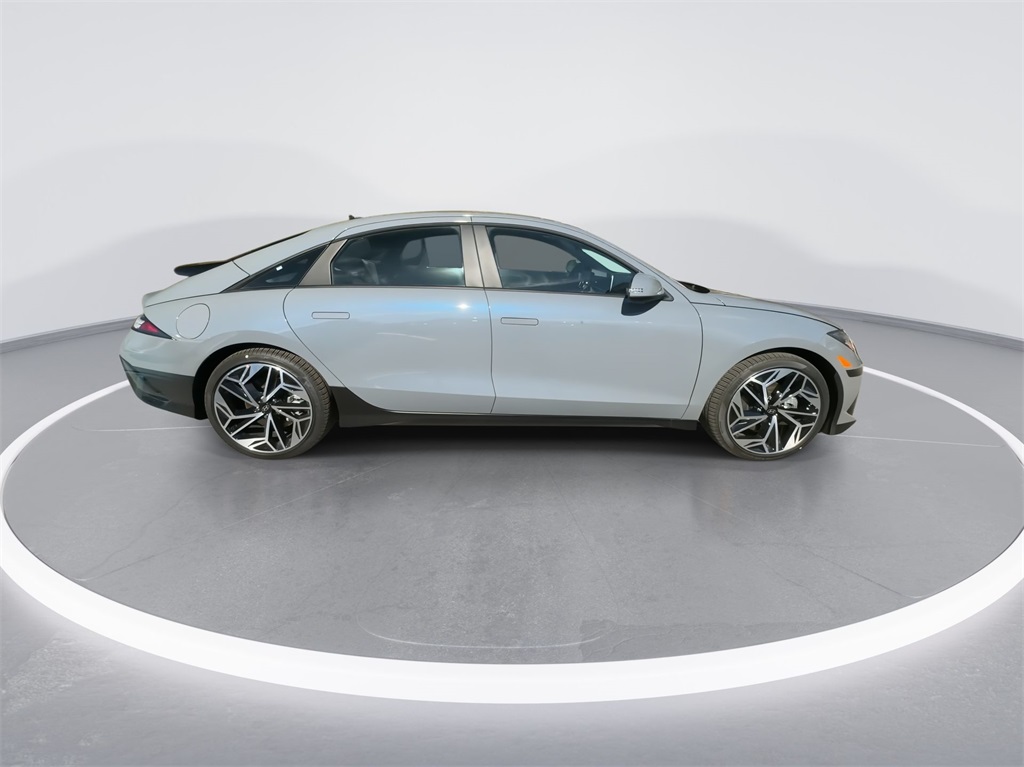 2025 Hyundai IONIQ 6 SEL 12