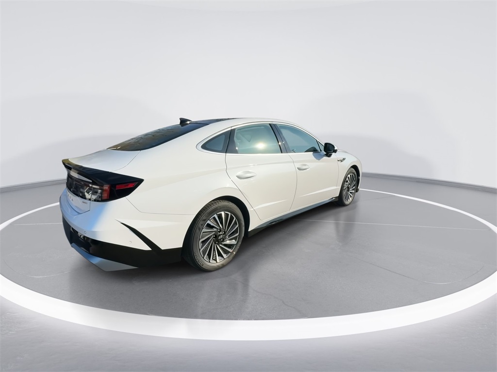 2025 Hyundai Sonata Hybrid Limited 11