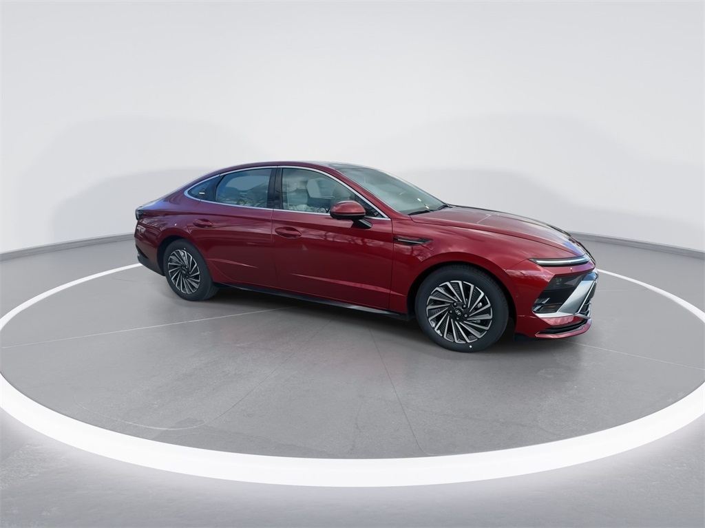 2025 Hyundai Sonata Hybrid Limited 13