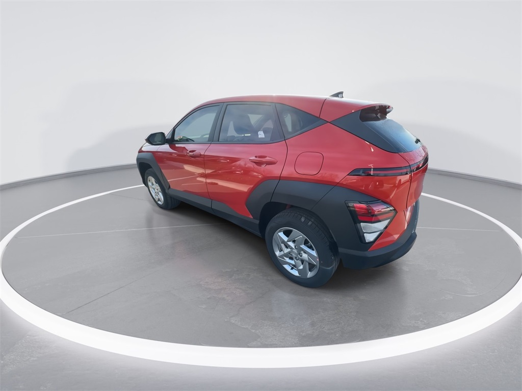 2025 Hyundai Kona SE 8