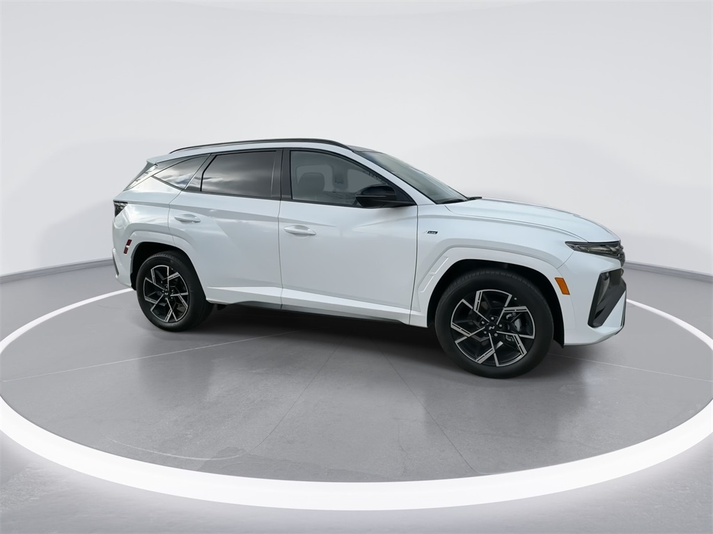 2025 Hyundai Tucson Hybrid N Line 2