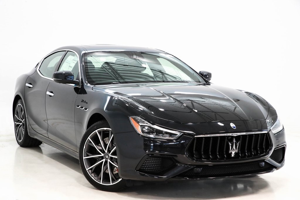 2023 Maserati Ghibli Modena Q4 1