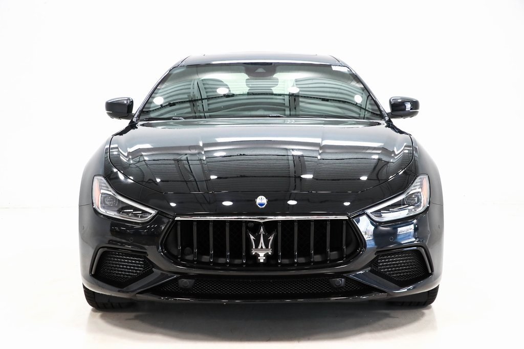 2023 Maserati Ghibli Modena Q4 2