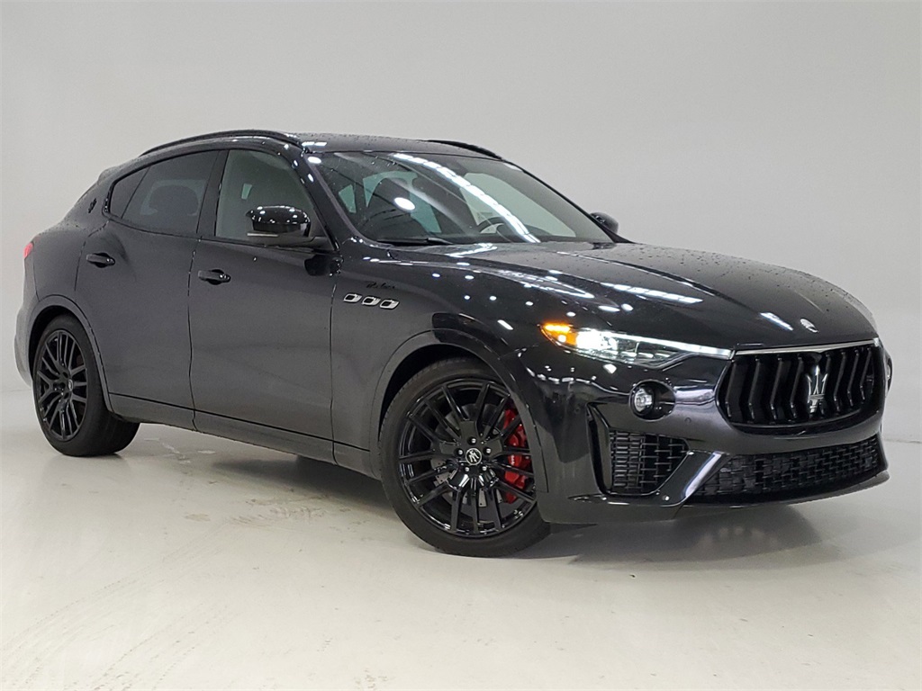 2024 Maserati Levante Modena 1