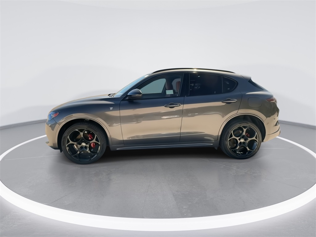 2024 Alfa Romeo Stelvio Ti 6