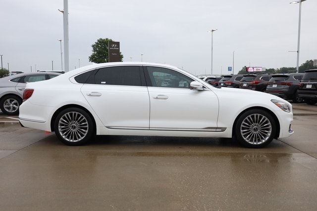 2020 Kia K900 Luxury 4