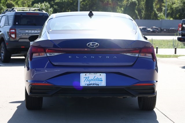 2021 Hyundai Elantra SEL 6