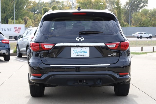 2016 INFINITI QX60 Base 6