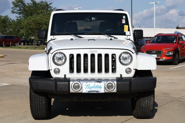 2018 Jeep Wrangler JK Unlimited Sahara 3