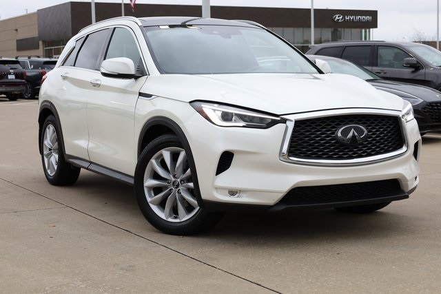 2019 INFINITI QX50 LUXE 2