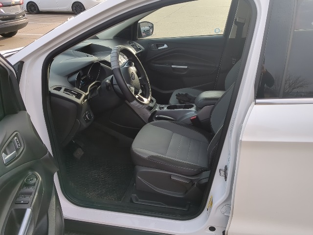 2013 Ford Escape SE 2