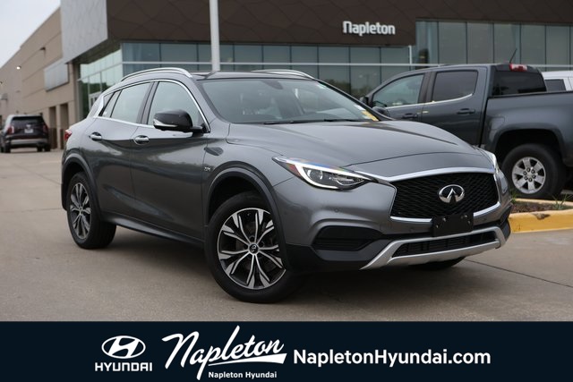 2019 INFINITI QX30 LUXE 1